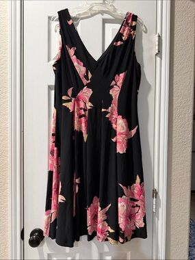 Jones New York Black Midi Dress with Pink Floral Print